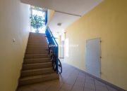 Nowoczesny salon 40m2/2balkony/garaz/piwnica miniaturka 24