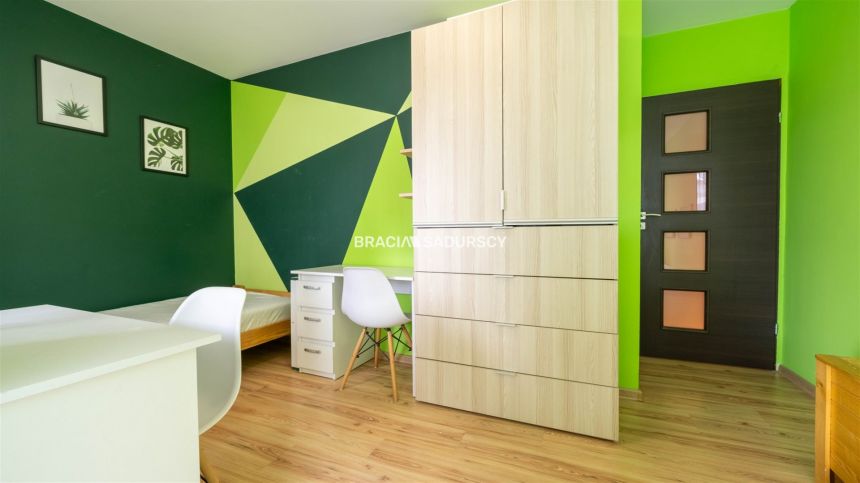 3-POKOJOWE, DWA BALKONY, ATRAKCYJNA LOKALIZACJA miniaturka 8