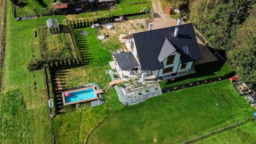 Marcyporęba - wolnostojący dom na działce 56 arów miniaturka 11
