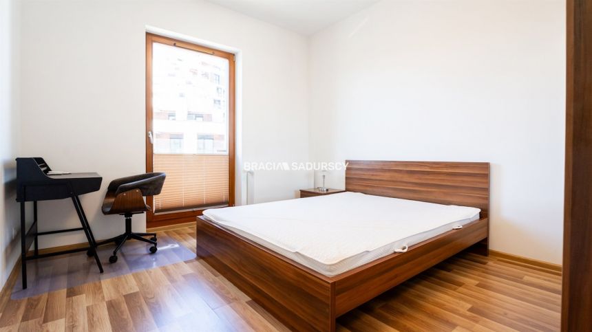 Do wynajęcia apartament w prestiżowej inwestycji!! miniaturka 7