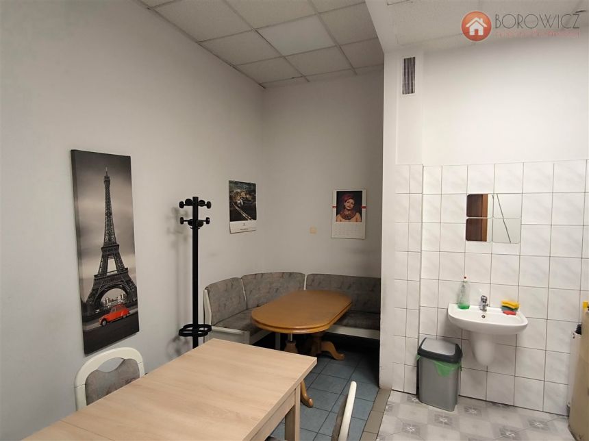 Bielsko-Biała Wapienica, hala obok giełdy towar. miniaturka 6