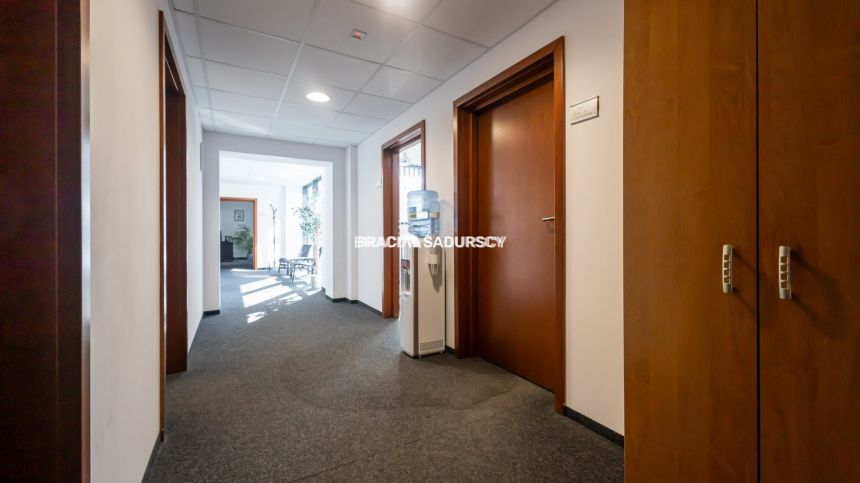 Lokal biurowy, klima, parking - Bronowice miniaturka 5