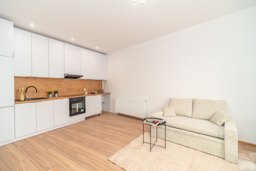 Po remoncie/ciche/balkon/wyposażone miniaturka 3