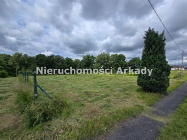 Nieruchomość produkcyjno-usługowa - Pochwacie