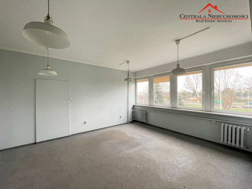 Lokal 70 - 22 m2/ Toruń - Mokre/ media w cenie miniaturka 5