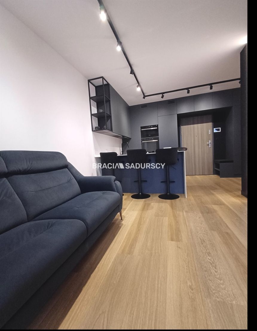 Nowe 2-pokojowe mieszkanie z balkonem i garażem miniaturka 3