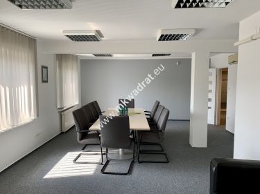 Ursus, duże biuro 187m2 + parking w cenie