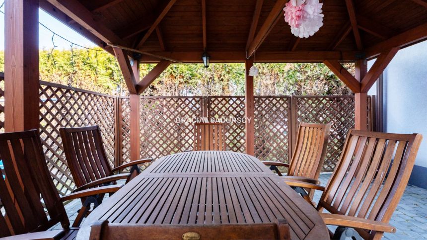 Duże mieszkanie, balkon, ogród,  blisko tramwaj miniaturka 44