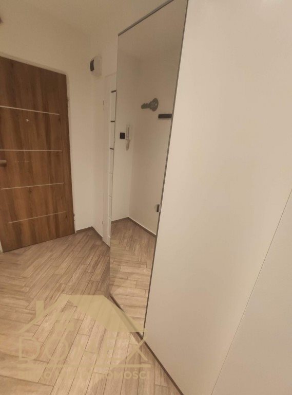 Wodzisław Śląski, 1 300 zł, 31 m2, umeblowane miniaturka 4