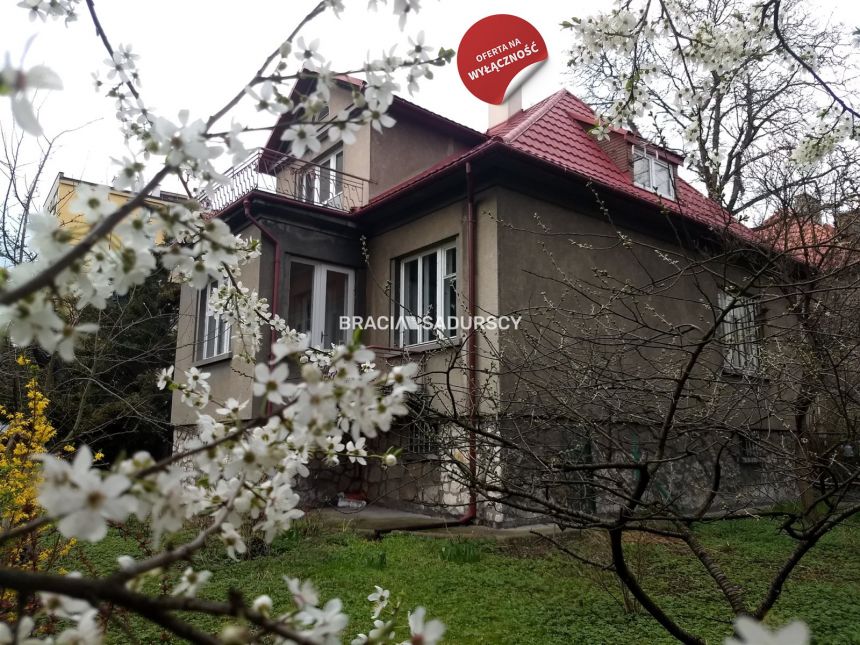 Dom w spokojnej okolicy w pobliżu Placu Inwalidów miniaturka 1