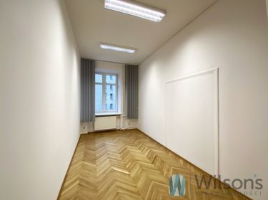 Warszawa Śródmieście, 658 euro, 52 m2, pietro 4