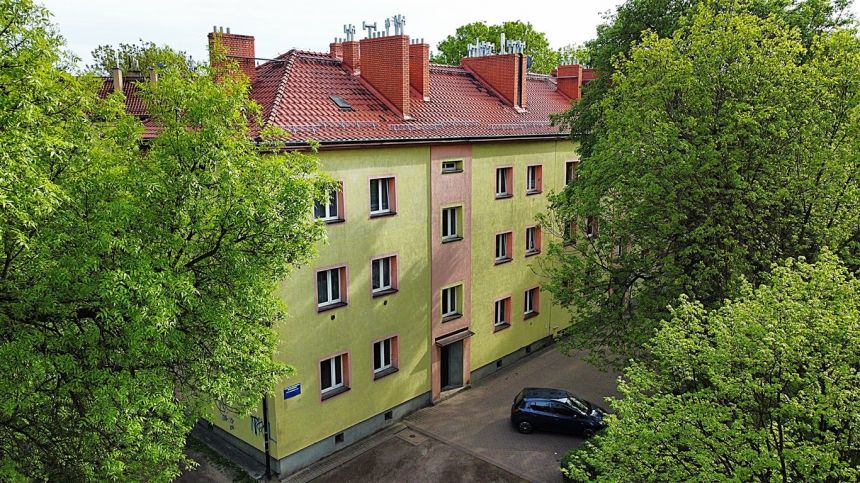 Piękne w pełni wyposażone M3 z garderobą Ruda Śl. miniaturka 19