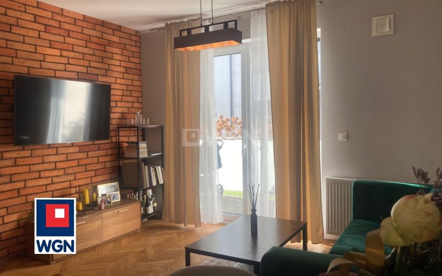 Ostrów Wielkopolski, 445 000 zł, 43.31 m2, wysoki standard - zdjęcie 1