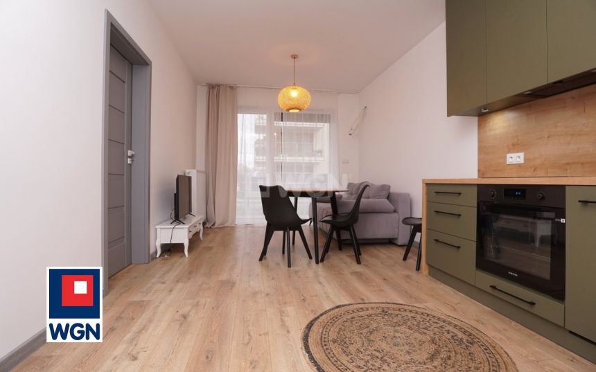 Piotrków Trybunalski, 2 000 zł, 42 m2, z garażem miniaturka 2