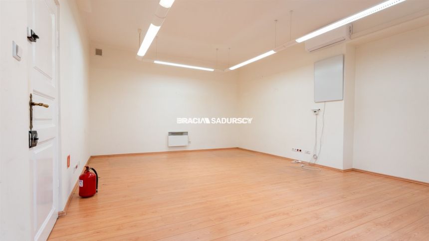 Lokal - ul. Floriańska - w oficynie kamienicy miniaturka 7
