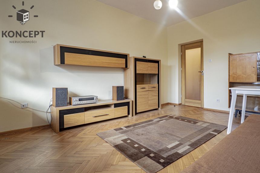 Rozkładowe, 2 pokoje w ścisłym centrum miniaturka 2