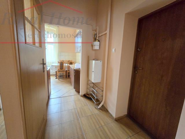 Przestronne z potencjałem 2 pok z balkonem. miniaturka 10