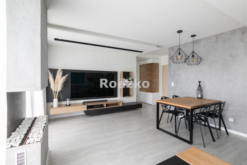 Komfortowy apartament z fantastycznym tarasem. miniaturka 2