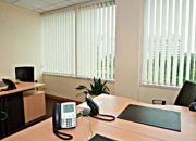 Włochy: biuro 254,35 m2 miniaturka 1