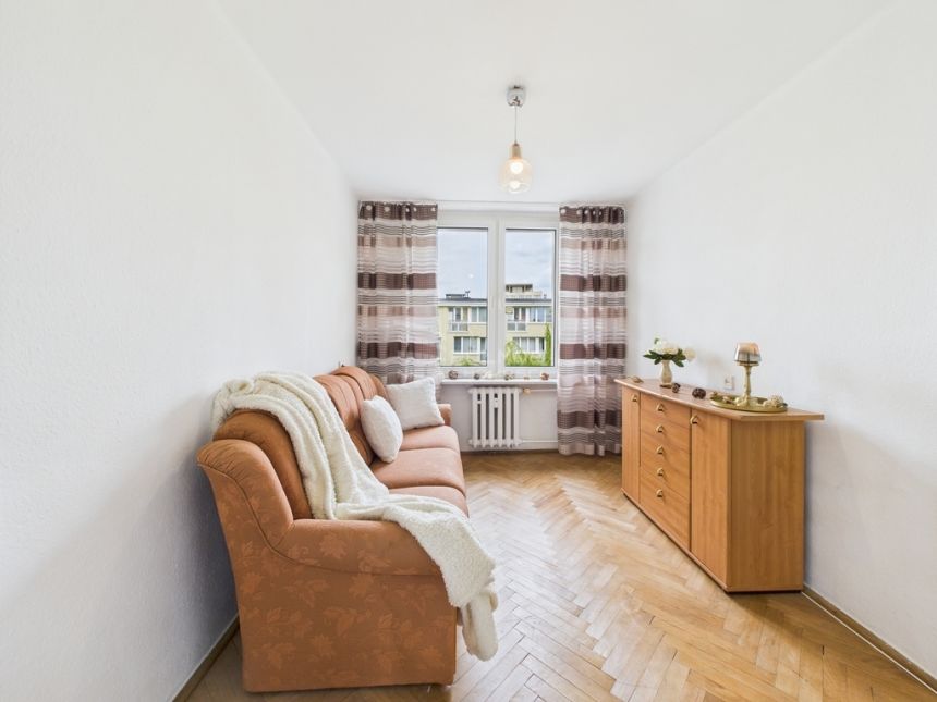 3 pokoje z oddzielną kuchnią i balkonem miniaturka 11