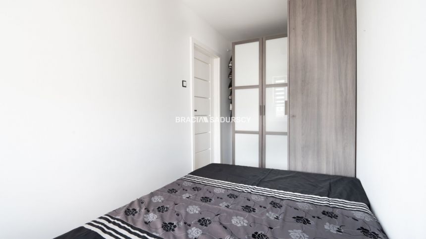 2 pokojowe 35m2, os. Na Stoku miniaturka 15