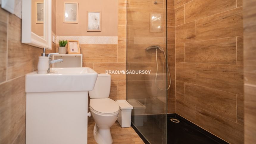Uroczy dom 130m² z bajkowym ogrodem – Gnatowice! miniaturka 13