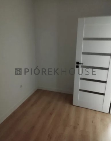 2-pokojowe mieszkanie w Markach miniaturka 4