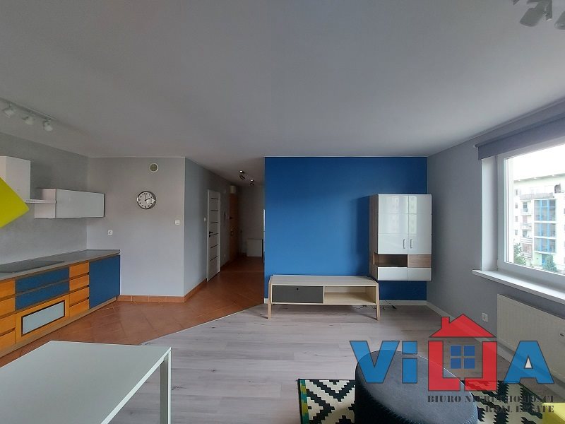 2-POKOJOWE MIESZKANIE Z BALKONEM NA OS. WYGODA miniaturka 3