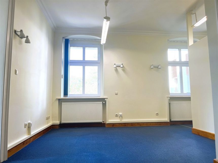 Wynajem Lokal uż. usługowo-biurowy 95 m2. Centrum miniaturka 4