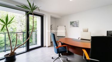 nowy lokal biurowo usługowy 110 m2 Sakwina