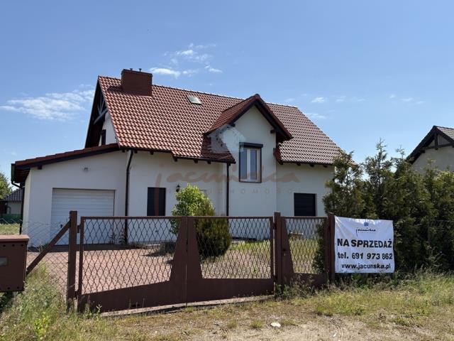 Atrakcyjny dom z poddaszem użytkowym Osiniec Os. Owsiane - zdjęcie 1