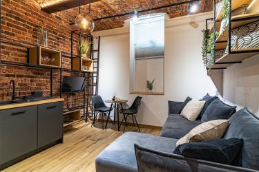 STUDIO Z ANEKSEM - 22,5 M2 - STYL LOFTOWY - DIETLA