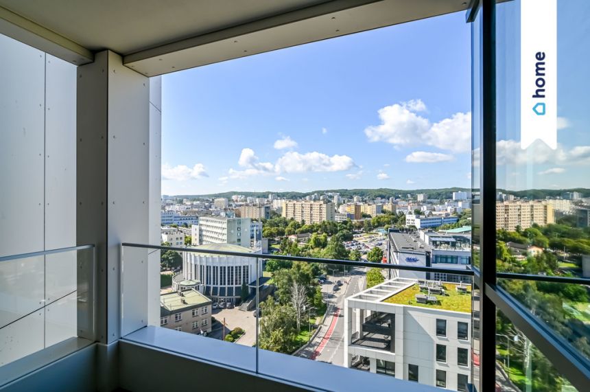 Luksusowy apartament z widokiem na Gdynię miniaturka 7