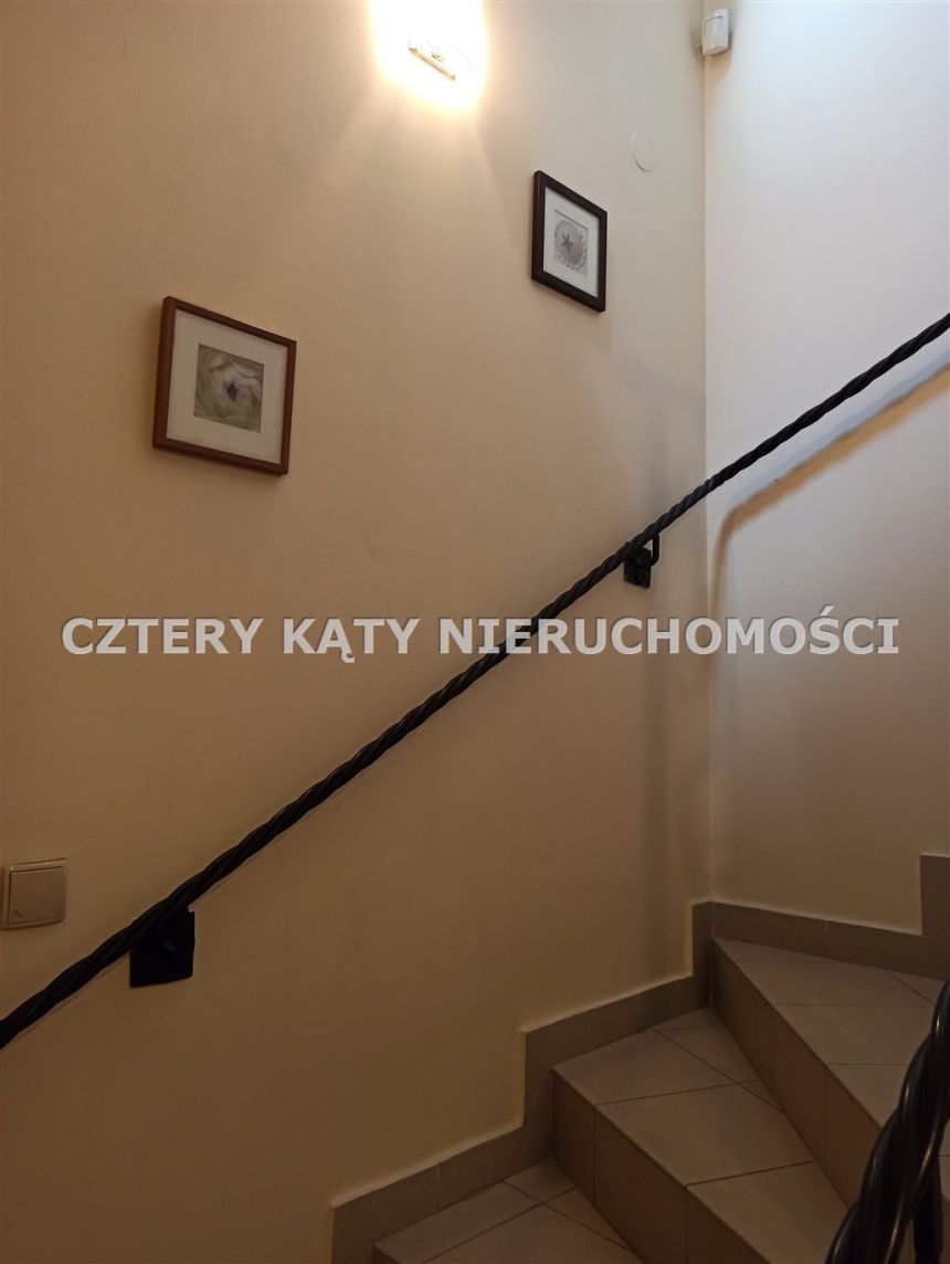Dom przyjęć z pełnym wyposażeniem miniaturka 12