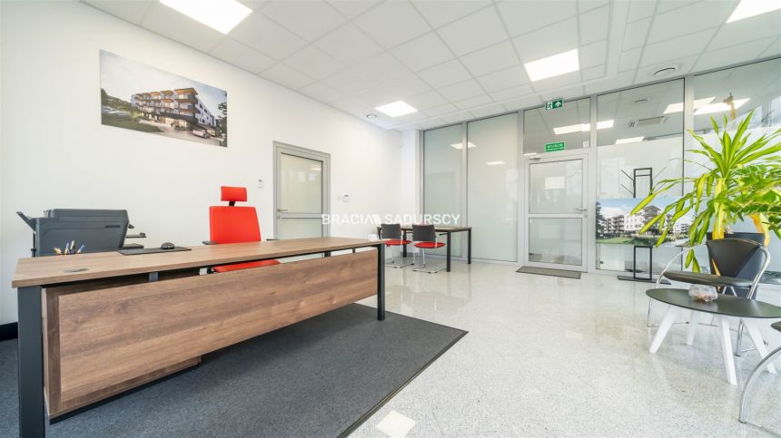 Lokal parterowy o powierzchni 65,51 m², Zakrzówek miniaturka 5