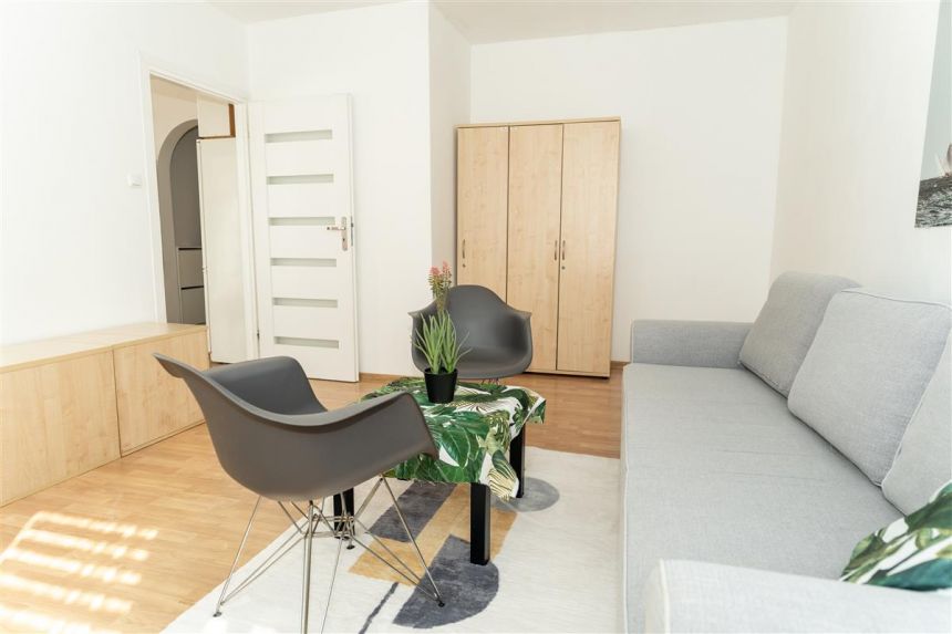 Słoneczne mieszkanie w samym sercu Gdyni! 49 m2 miniaturka 5