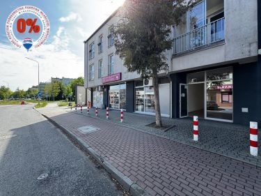 Lokal usługowo-biurowy w centrum Nowego Dworu Maz