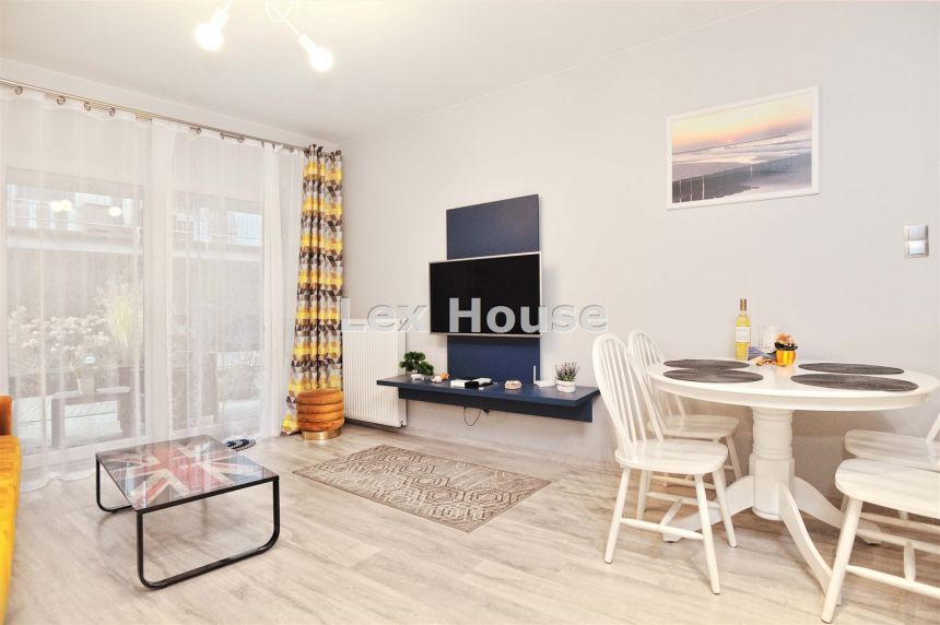 Sprzedam komfortowy apartament w Pobierowie. miniaturka 7