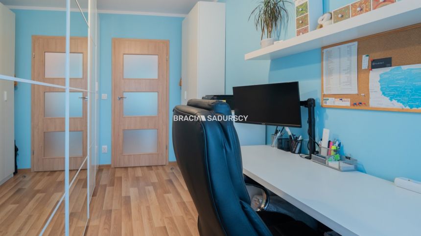 Opatkowice, pociąg SKA, 3 pokoje, balkon miniaturka 17