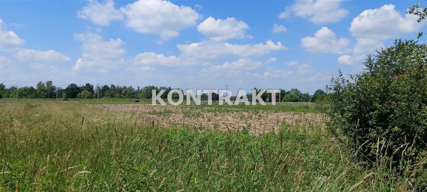 Działka budowlana w Podolszu - zdjęcie 1