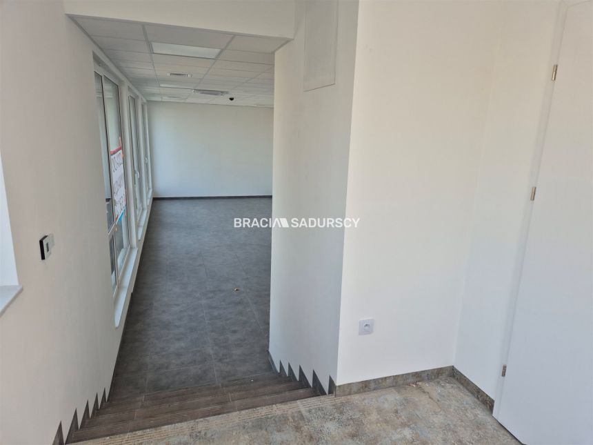 Nowoczesny lokal użytkowy - 44m2 - Azory miniaturka 10