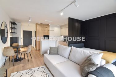 Apartament z balkonem na Marcelinie