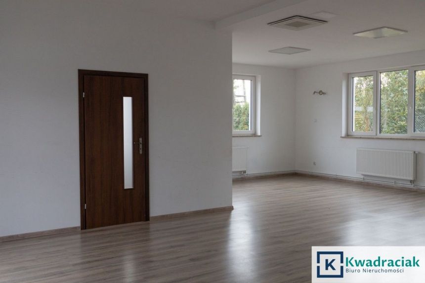 Sanok, 16 800 zł, 480 m2, z pustaka miniaturka 4