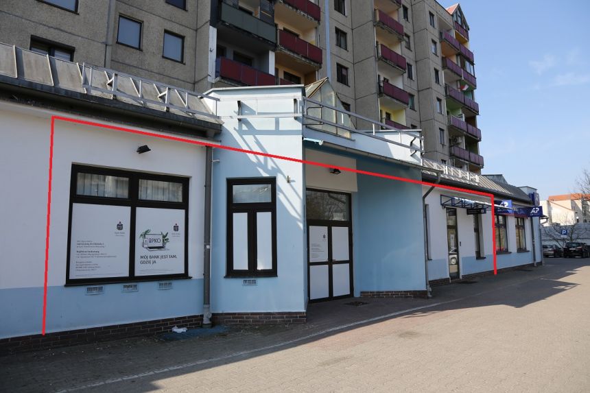 Zielona Góra, ul. Kraljevska 7 lok.G atrakcyjny lokal sprzedaż z najmem zwrotnym miniaturka 2