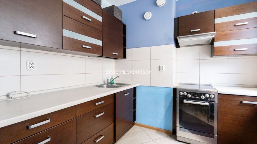 3 po z osobną kuchnią - Rydlówka miniaturka 4