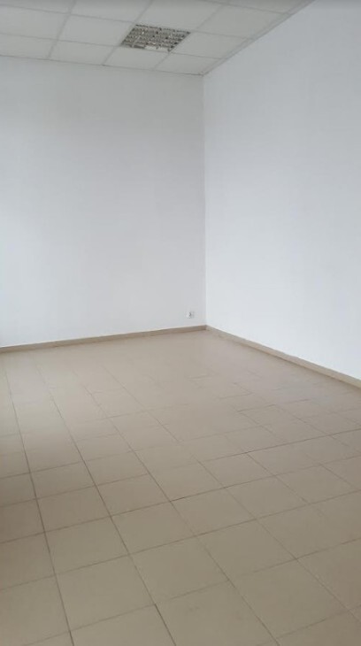 Atrakcyjny lokal użytkowy w centrum Radzymina miniaturka 5