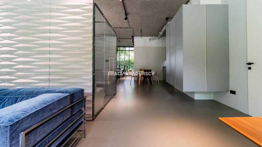 Lokal handlowy/biurowy 100m2/ parter/ul.Piastowska miniaturka 35