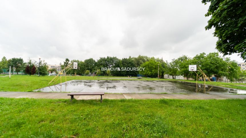 Kawalerka z windą do remontu - Telimeny miniaturka 14