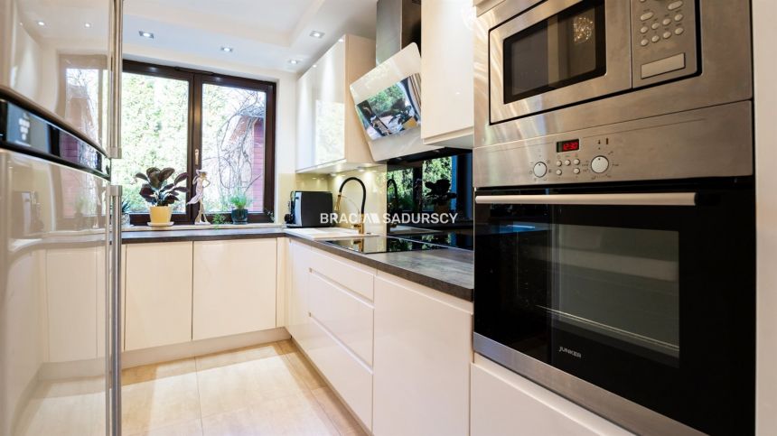 Centrum, Pychowice, zielona okolica, dom 7 pokoi miniaturka 2