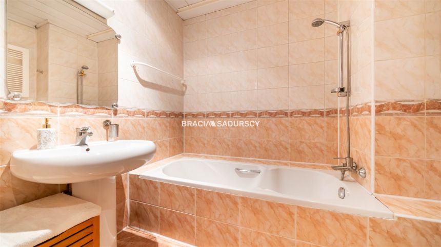 Mieszkanie w kamienicy 82 m2 stare miasto,poddasze miniaturka 17